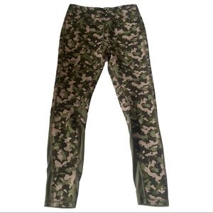 Danskin Now Leggings Size 8-10